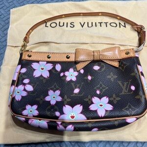 Luis Vuitton Cherry Blossom Pochette